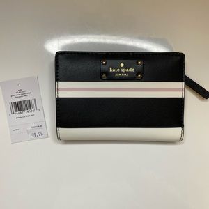 Brand New Kate Spade Stripped Wallet